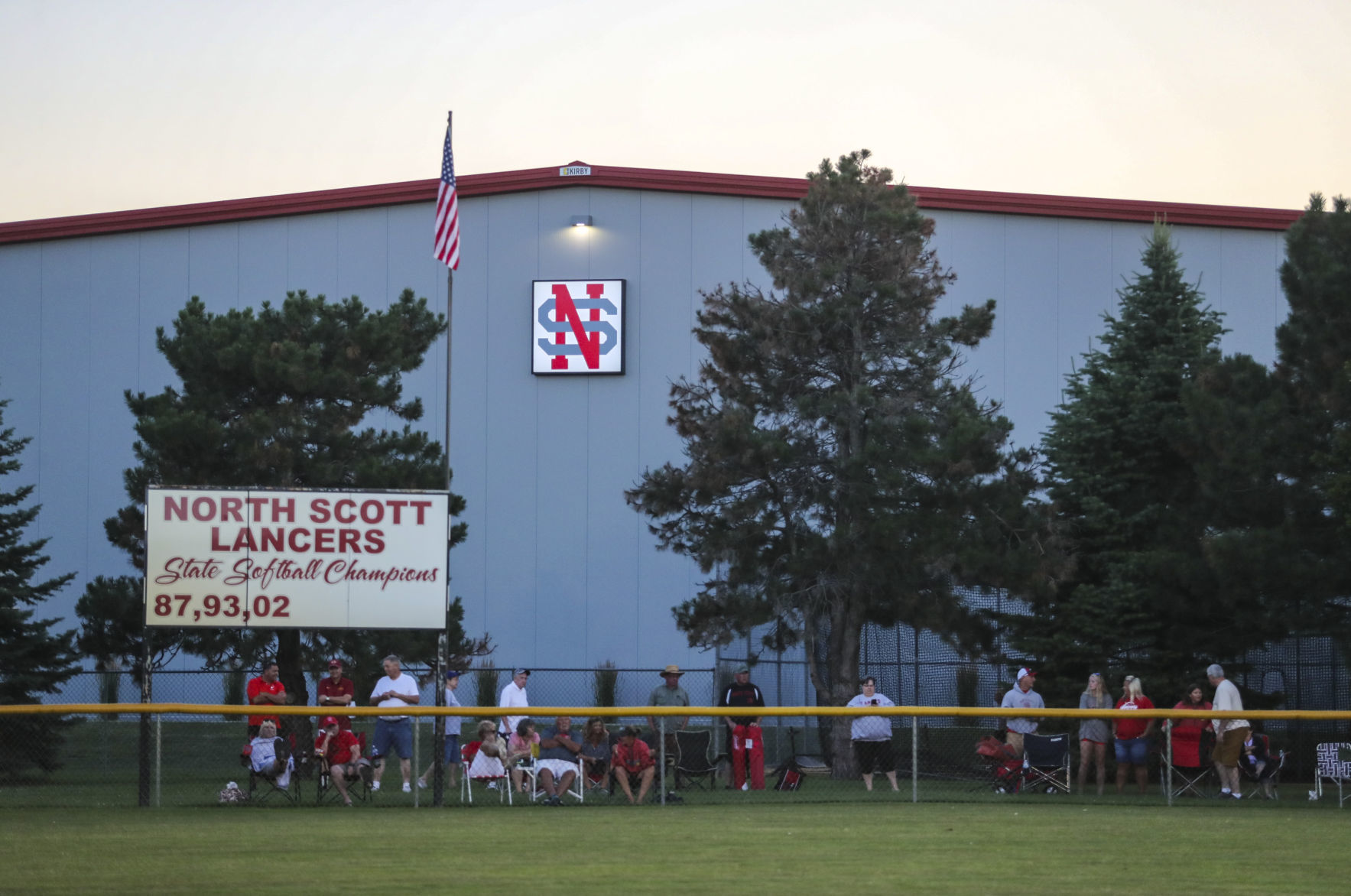 070718-qct-north-scott-softball-028